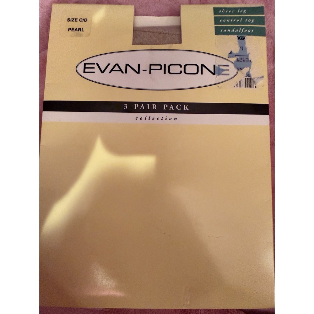 Evan Picone Pantyhose Size C/D Pearl 3 Pair Pack Sheer Leg Control Top Sandal